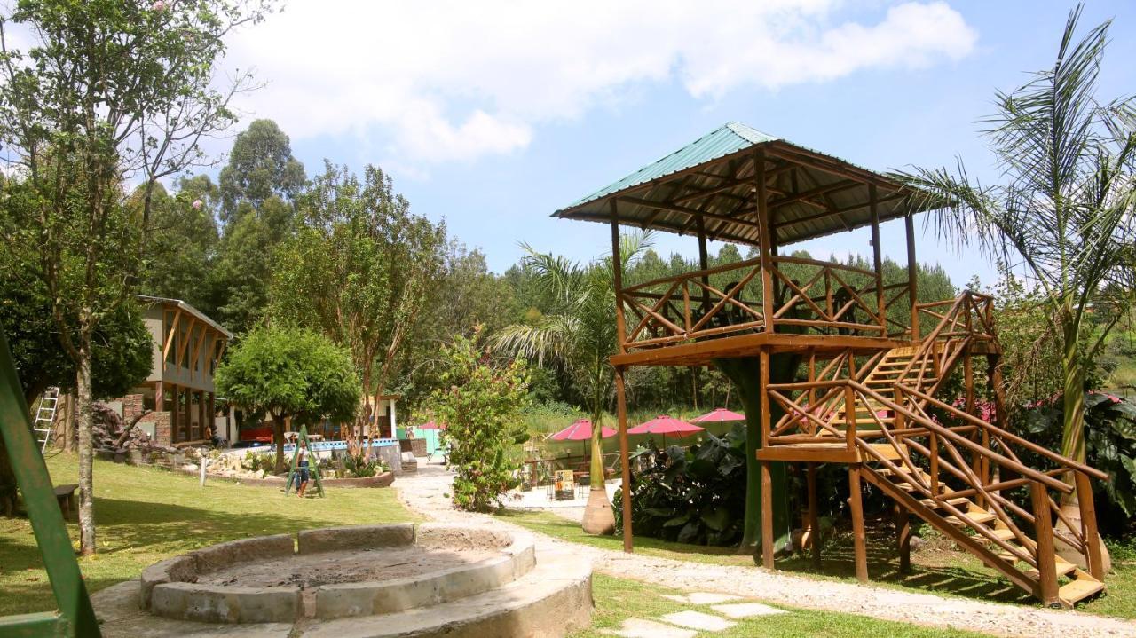 Bunyonyi Safaris Resort Kabale Exterior foto